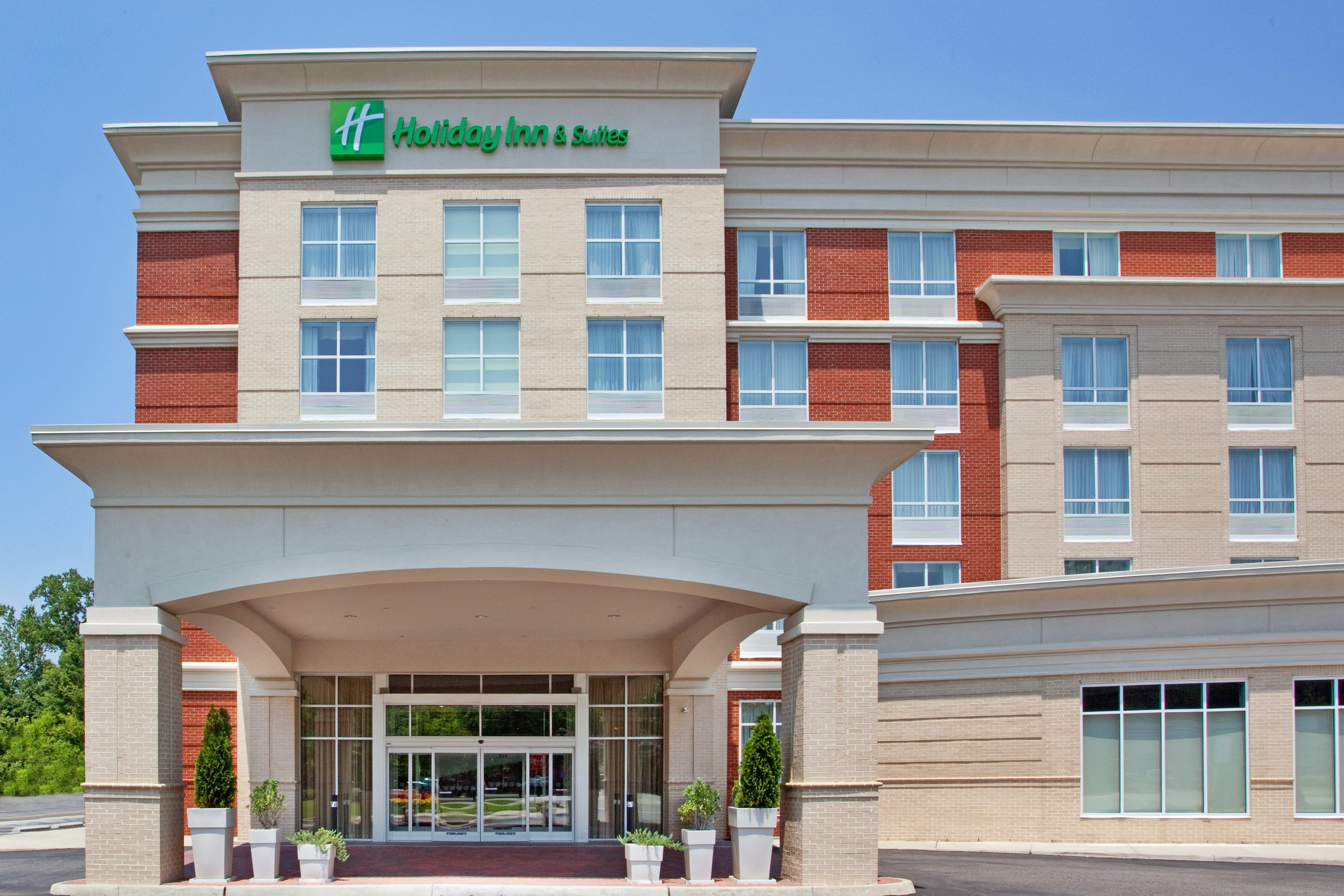 Holiday Inn Hotel & Suites Gateway By Ihg Уилямсбърг Екстериор снимка